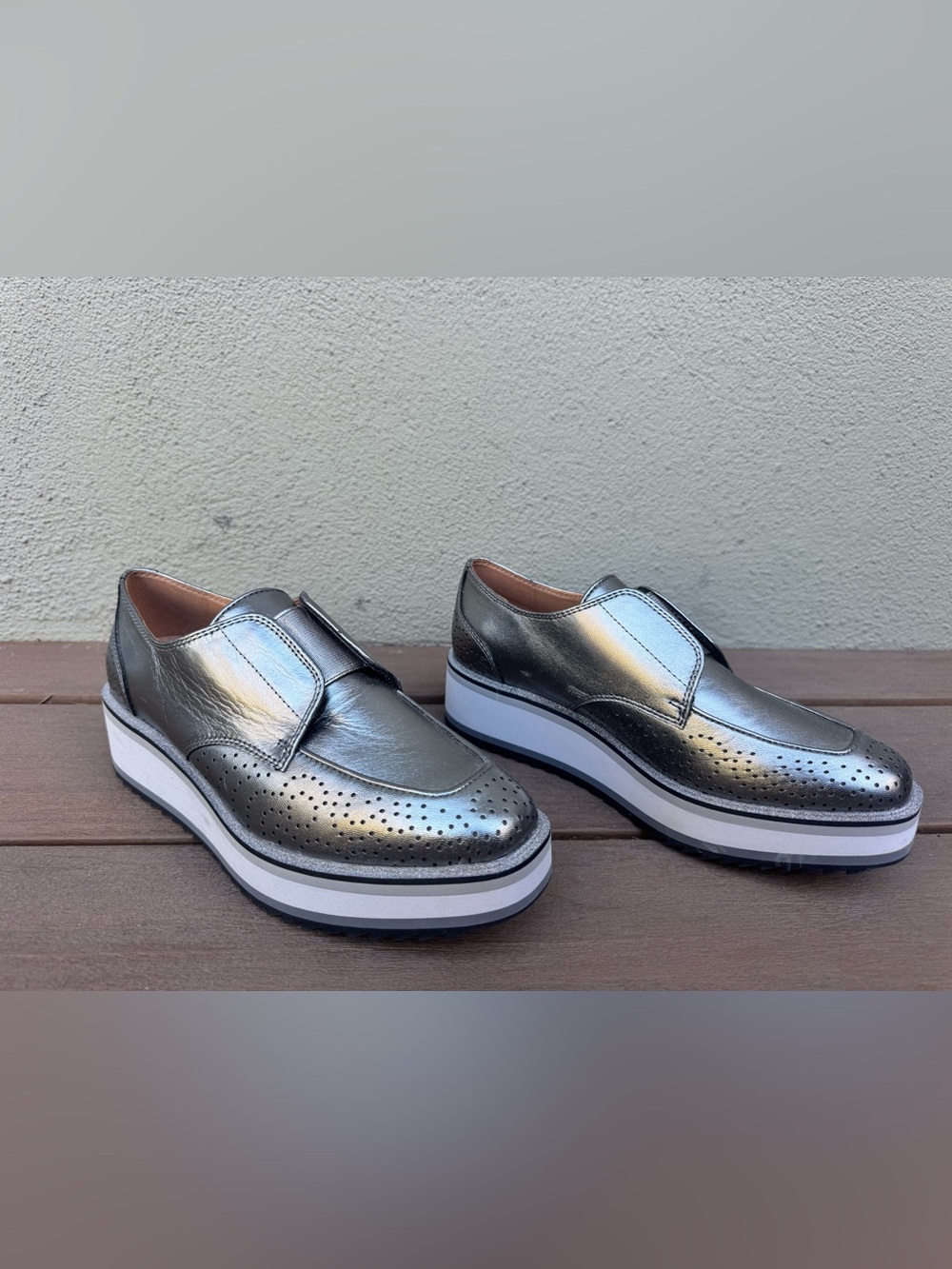 Johnston & Murphy Metallic Silver Women's Platform Slip-On Loafers